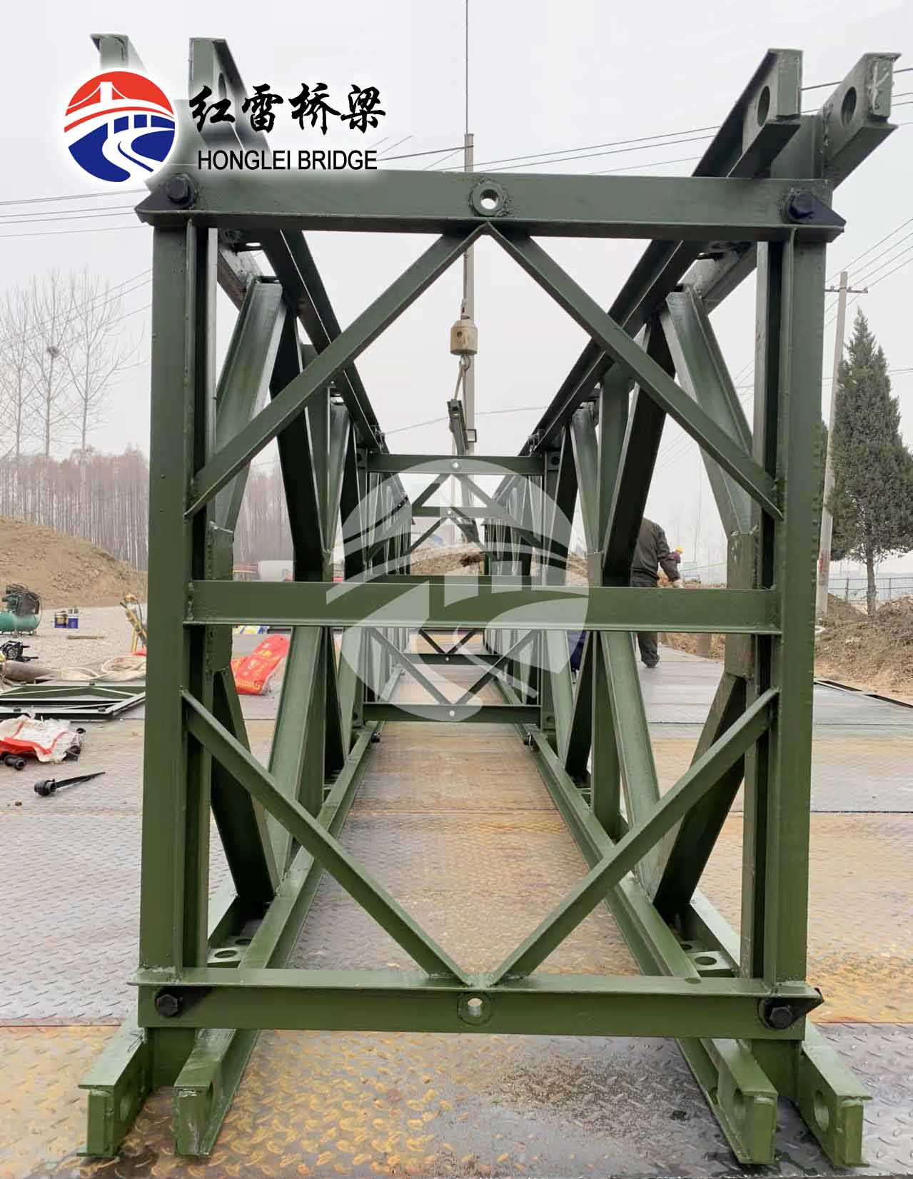 如何保证钢便桥贝雷片组拼支架的安装位置