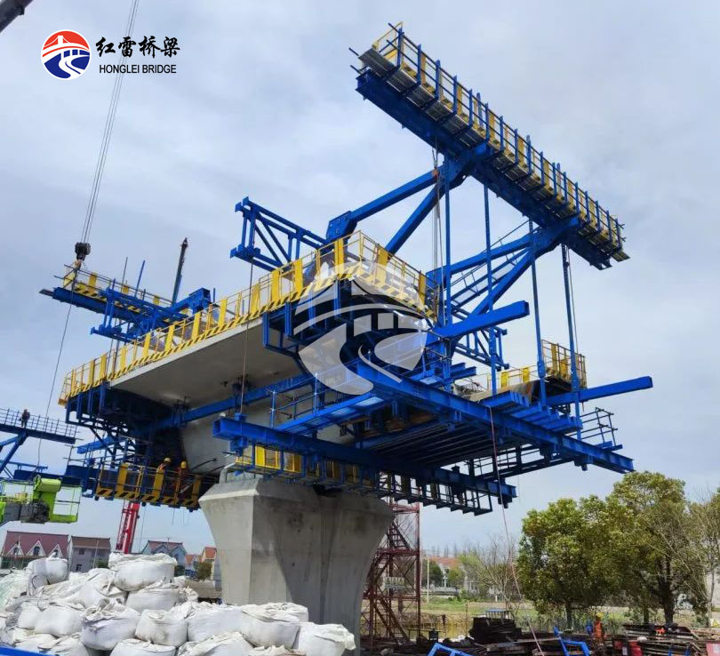 新建铁路南汇支线(两港市域铁路)工程托架/挂篮